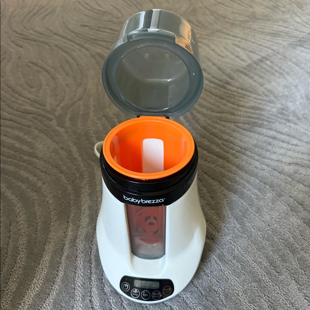 BabyBrezza bottle warmer. Good condition